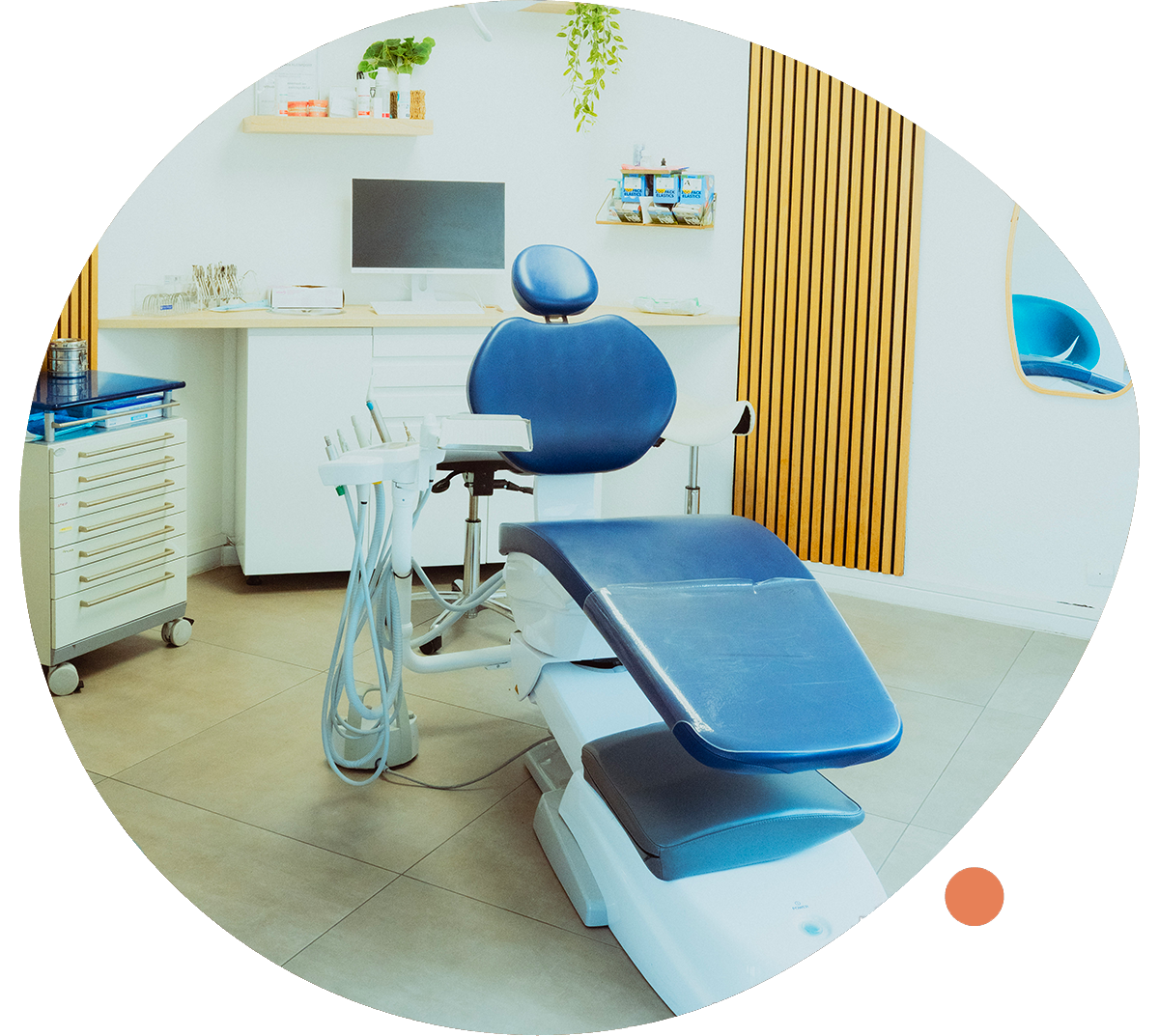 https://dentiste-sete.fr/wp-content/uploads/2025/09/orthau-service-4.png